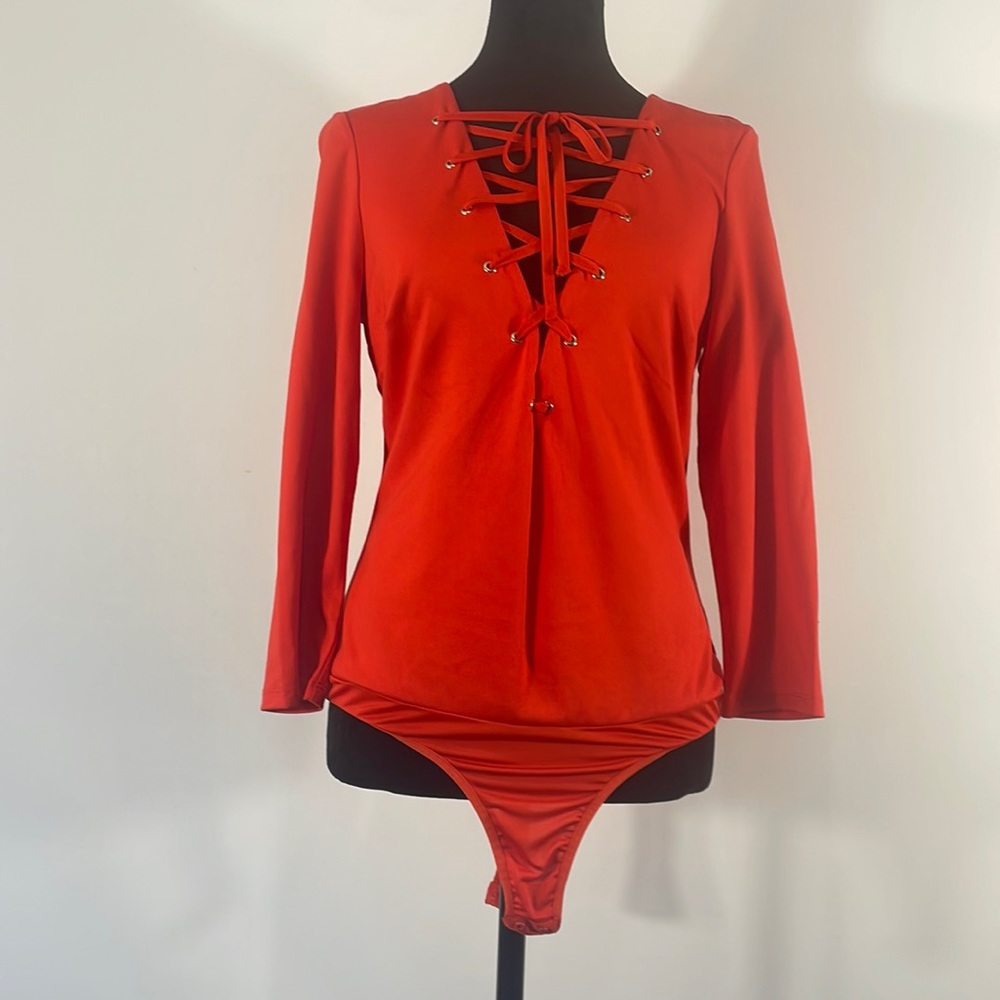Bebe Red Criss Cross Body Suit, V Neck, Size Large